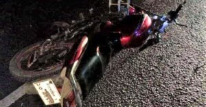 বাইকের ২ আরোহী নিহত দিনাজপুরে মাইক্রোবাসের সঙ্গে সংঘর্ষে